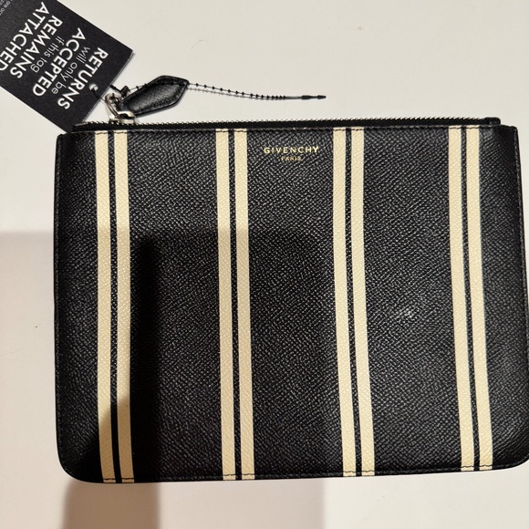 AUTHENTIC GIVENCHY ZIP LEATHER POUCH - Picture 1 of 7